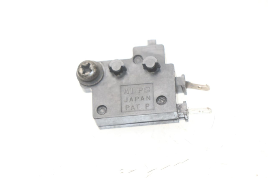 photo de RIGHT STOP LIGHT SWITCH HONDA CBR 919 RR FIREBLADE 900 (1998 - 1999)