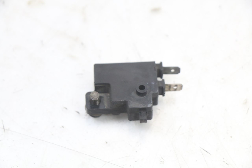 photo de RIGHT STOP LIGHT SWITCH HONDA CBR F 1000 (1993 - 1996)