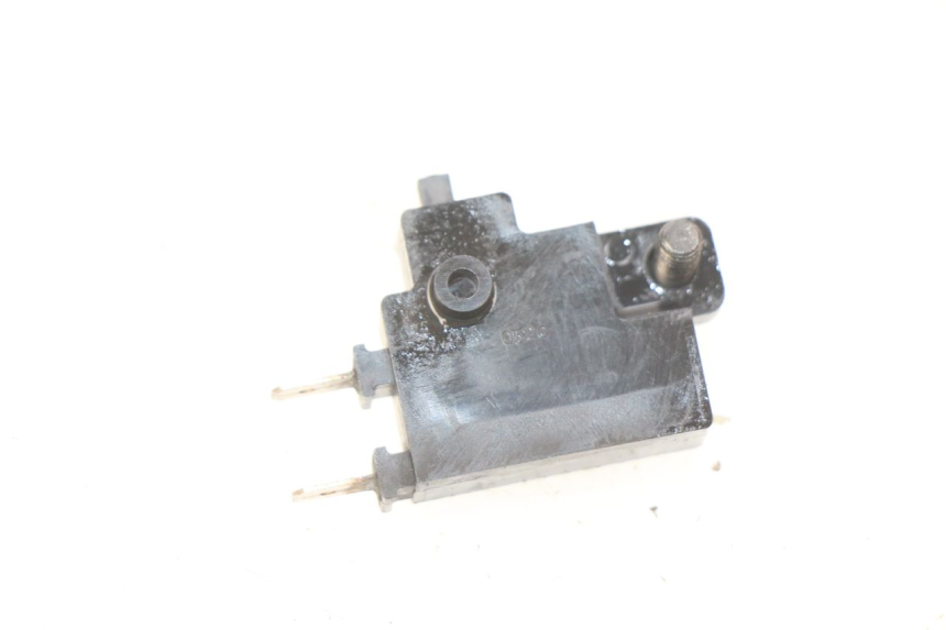 photo de RIGHT STOP LIGHT SWITCH HONDA CBRF CBR-F PC41 600 (2011 - 2013)