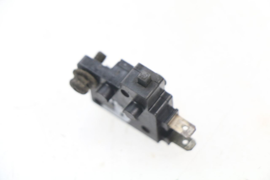 photo de RIGHT STOP LIGHT SWITCH HONDA FES PANTHEON 125 (2003 - 2007)