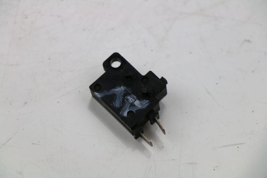 photo de RIGHT STOP LIGHT SWITCH HONDA FES PANTHEON 125 (2003 - 2007)