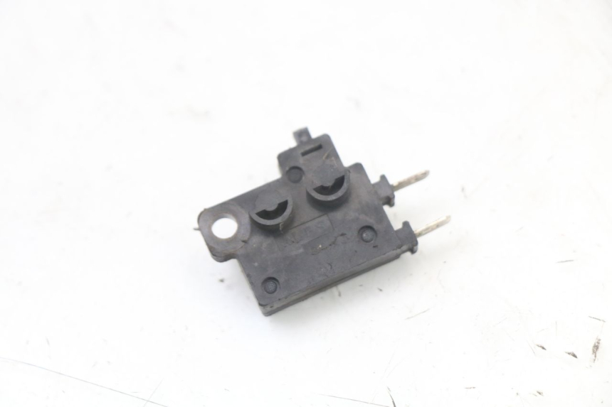 photo de RIGHT STOP LIGHT SWITCH HONDA FES S-WING SWING 125 (2007 - 2015)