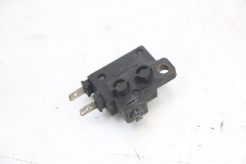 photo de RIGHT STOP LIGHT SWITCH HONDA FES S-WING SWING 125 (2007 - 2015)