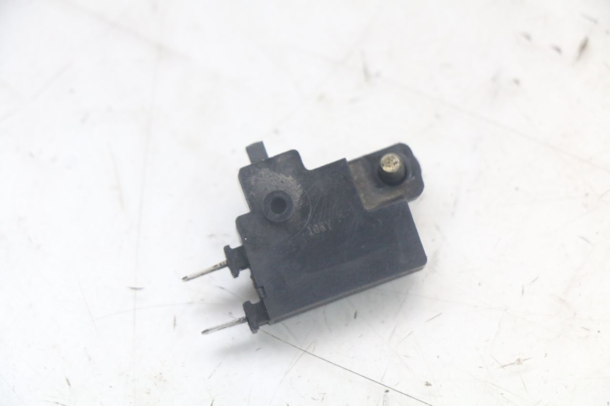 photo de RIGHT STOP LIGHT SWITCH HONDA FJS SILVERWING SILVER WING 600 (2001 - 2010)