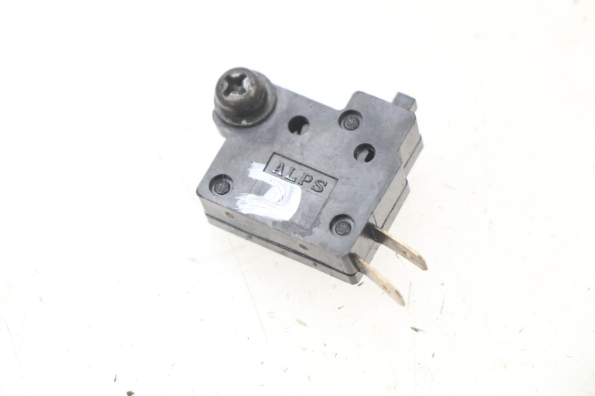 photo de Right brake light switch HONDA NHX LEAD 110 (2008 - 2010)