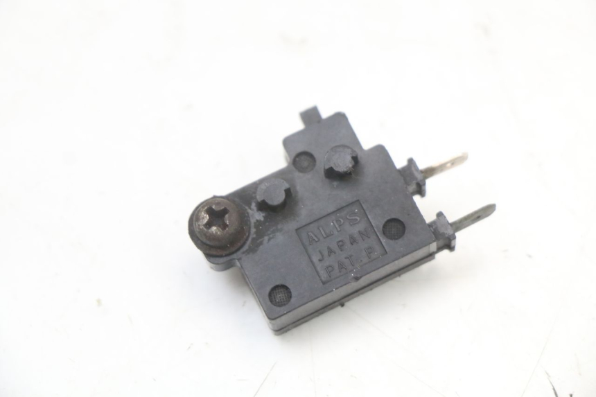 photo de RIGHT STOP LIGHT SWITCH HONDA NTV DEAUVILLE 650 (1998 - 2001)