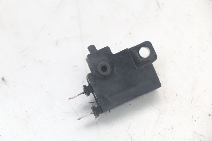 photo de RIGHT STOP LIGHT SWITCH HONDA NTV DEAUVILLE 650 (1998 - 2001)