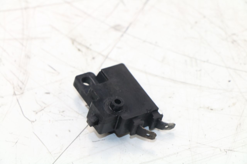 photo de RIGHT STOP LIGHT SWITCH HONDA NTV REVERSE 650 (1993 - 1994)