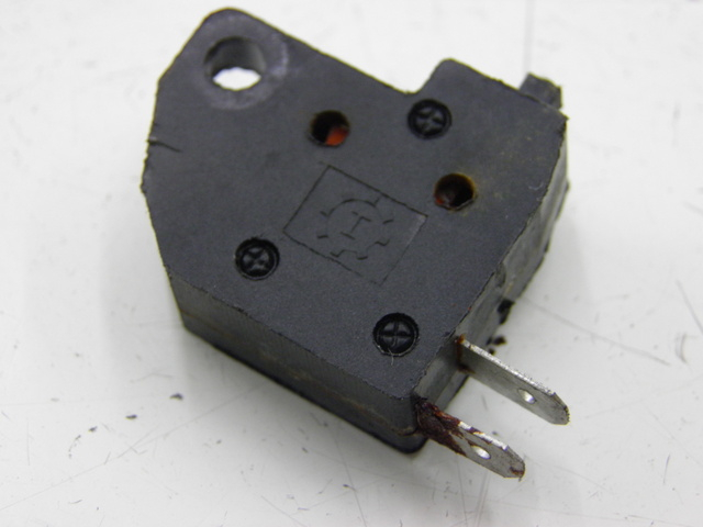 photo de RIGHT STOP LIGHT SWITCH JM MOTOR JULIA 50 (2010 - 2014)