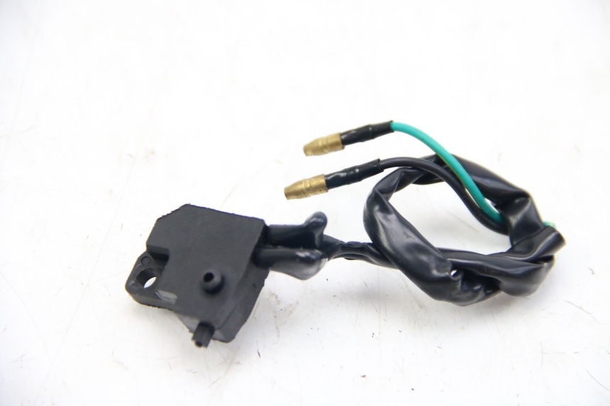 photo de RIGHT STOP LIGHT SWITCH JM MOTORS EVOLIS 4T 50 (2018 - 2022)
