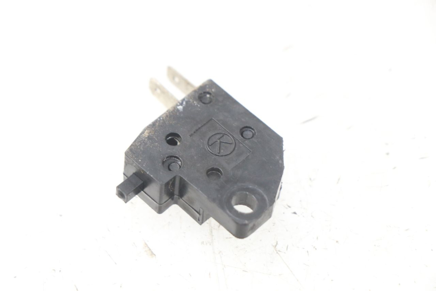 photo de RIGHT STOP LIGHT SWITCH JMSTAR CJ12M 125 (2005 - 2007)