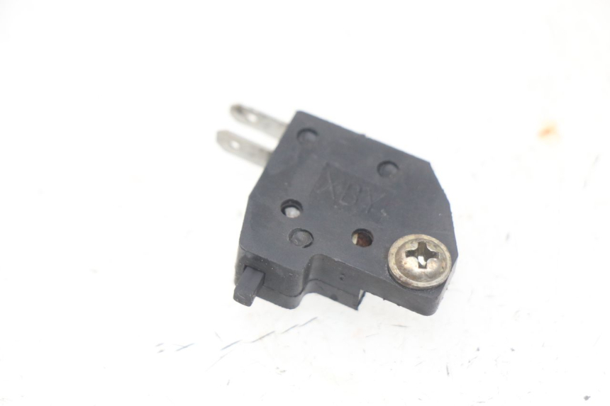 photo de RIGHT STOP LIGHT SWITCH JONWAY GTX 2T 50 (2014 - 2020)