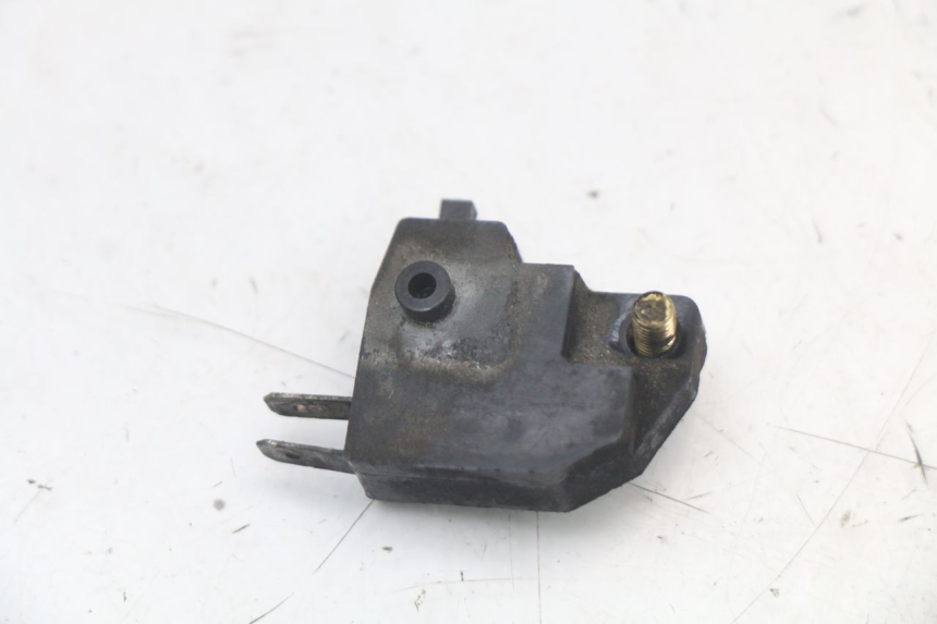 photo de RIGHT STOP LIGHT SWITCH KAWASAKI GTR 1000 (1994 - 2004)