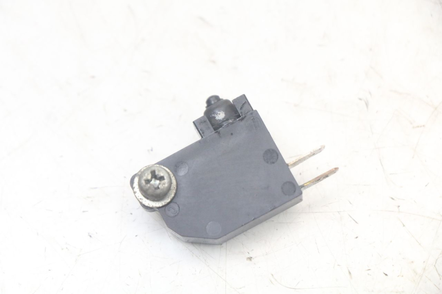 photo de RIGHT BRAKE LIGHT SWITCH KAWASAKI VERSYS ABS 650 (2015 - 2018)