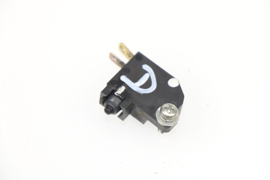 photo de RIGHT BRAKE LIGHT SWITCH KAWASAKI Z 650 (2016 - 2019)