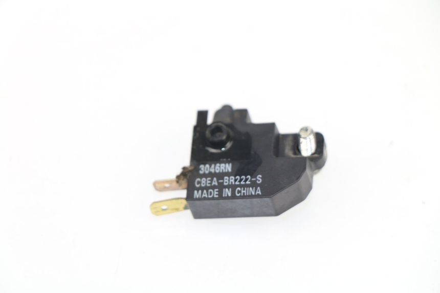 photo de RIGHT BRAKE LIGHT SWITCH KAWASAKI Z 650 (2016 - 2019)