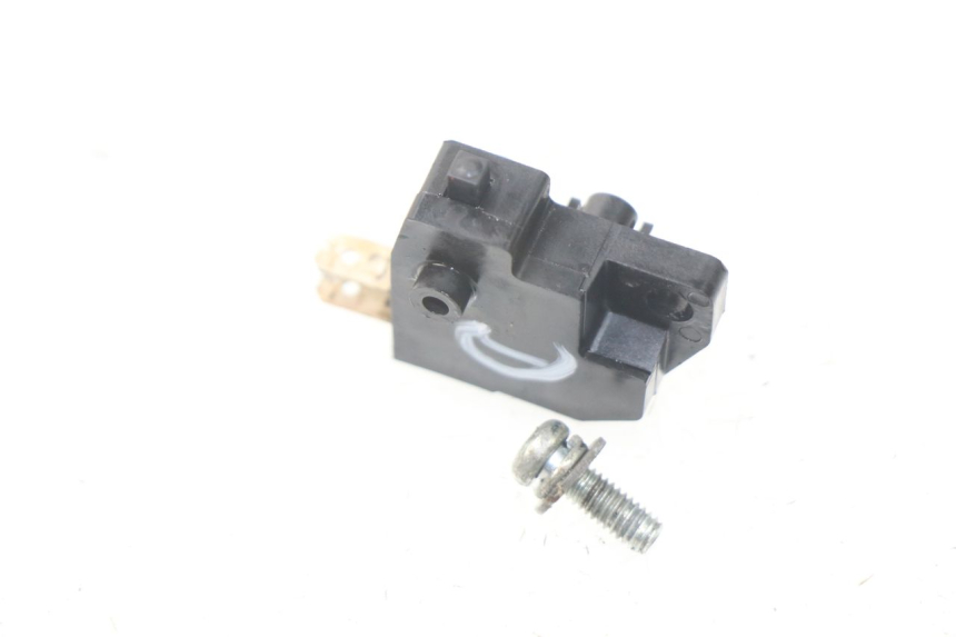 photo de RIGHT STOP LIGHT SWITCH KAWASAKI Z Z900 900 (2017 - 2019)