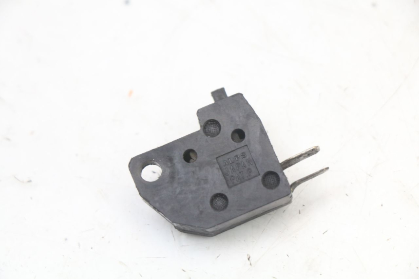 photo de RIGHT STOP LIGHT SWITCH KAWASAKI ZR7 ZR-7 S 750 (1999 - 2004)