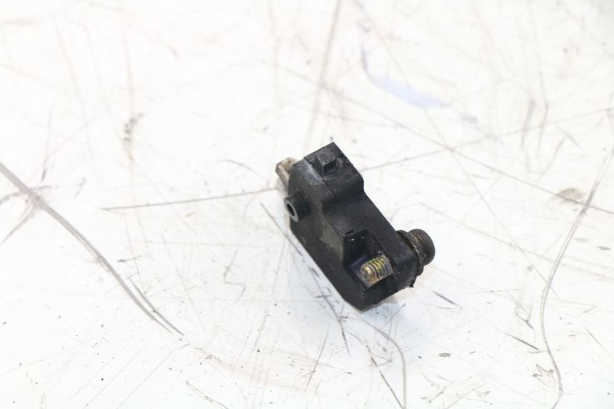 photo de RIGHT STOP LIGHT SWITCH KAWASAKI ZZR 600 (1995 - 2004)