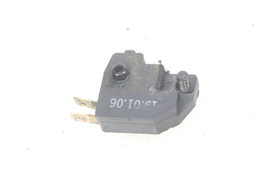 photo de RIGHT STOP LIGHT SWITCH KYMCO AGILITY 4T 50 (2018 - 2022)