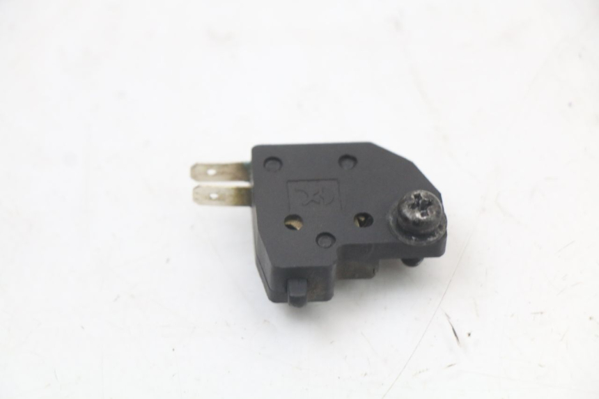 photo de RIGHT STOP LIGHT SWITCH KYMCO AGILITY 4T 50 (2018 - 2022)