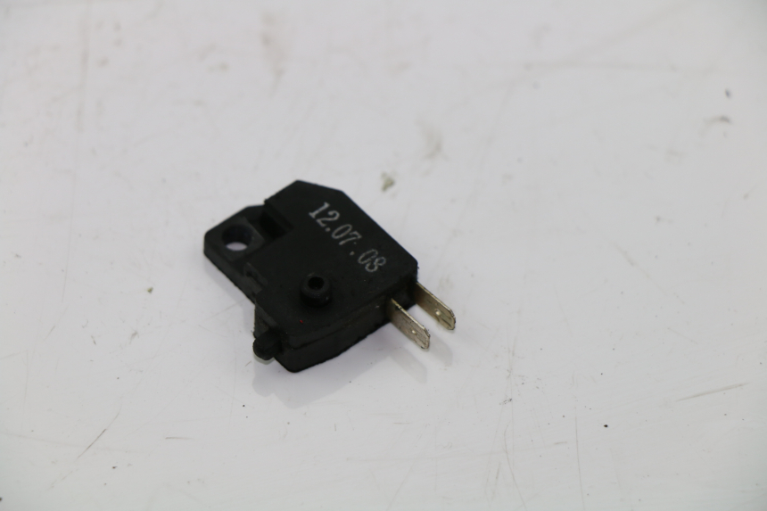 photo de RIGHT STOP LIGHT SWITCH KYMCO AGILITY CITY 4T 50 (2008 - 2016)