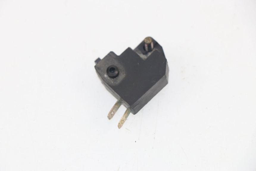 photo de RIGHT STOP LIGHT SWITCH KYMCO AGILITY RS 2T 50 (2009 - 2013)