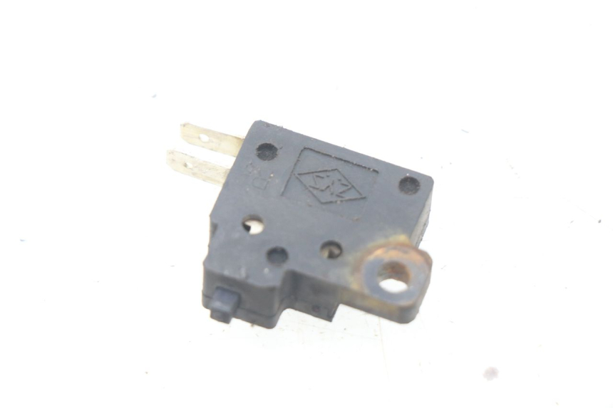 photo de RIGHT BRAKE LIGHT SWITCH KYMCO DINK 4T 50 (2007 - 2018)