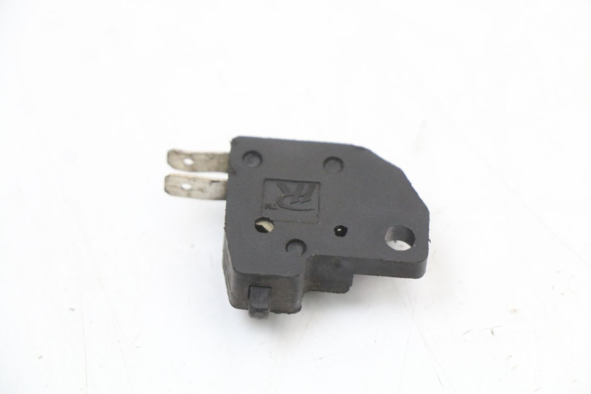 photo de RIGHT STOP LIGHT SWITCH KYMCO SUPER 8 4T 50 (2021 - 2024)