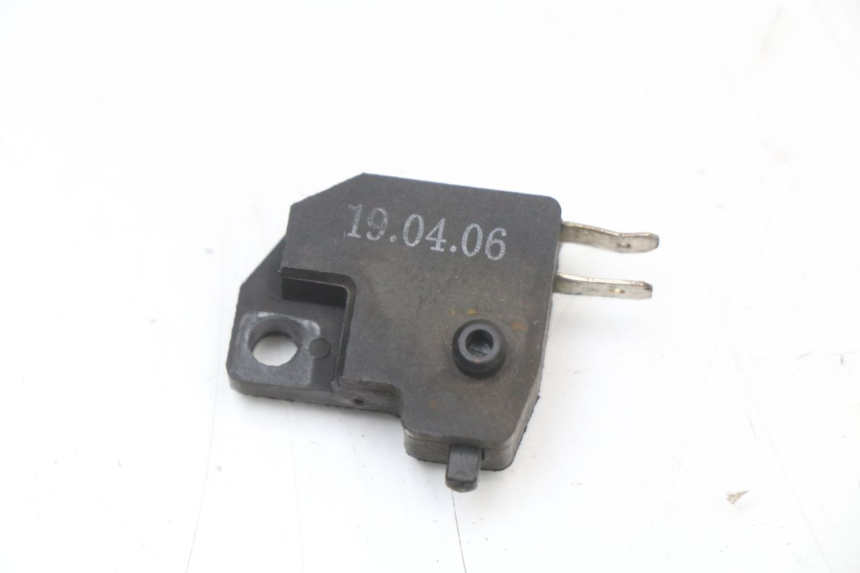 photo de RIGHT STOP LIGHT SWITCH KYMCO SUPER 8 4T 50 (2021 - 2024)