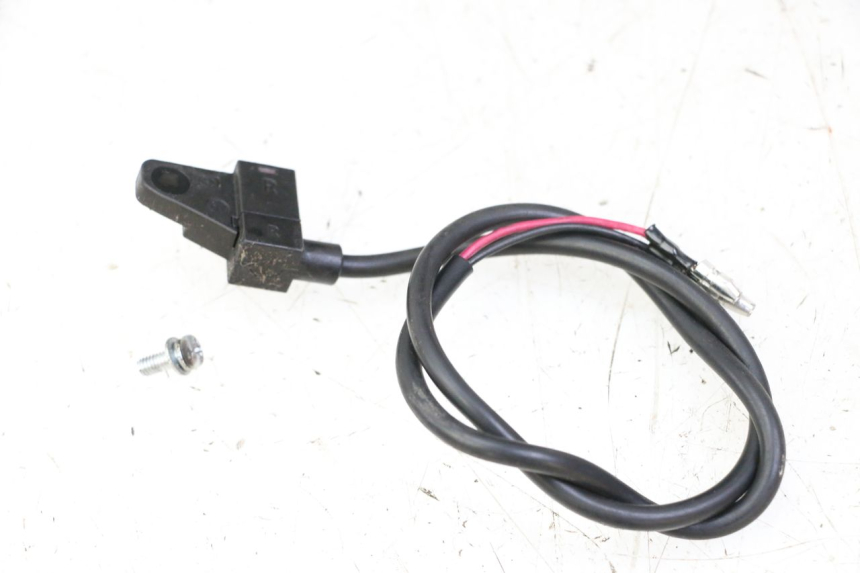 photo de RIGHT STOP LIGHT SWITCH JM MOTORS OLDIES GT 4T 50 (2018 - 2025)