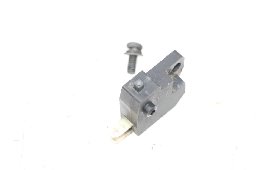 photo de RIGHT STOP LIGHT SWITCH SYM ORBIT 2 50 (2008 - 2014) - Zoom on usage condition