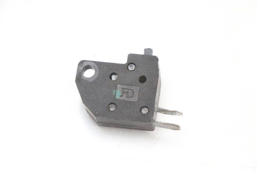 photo de RIGHT STOP LIGHT SWITCH ASTOR ORCAL 125 (2015 - 2017)