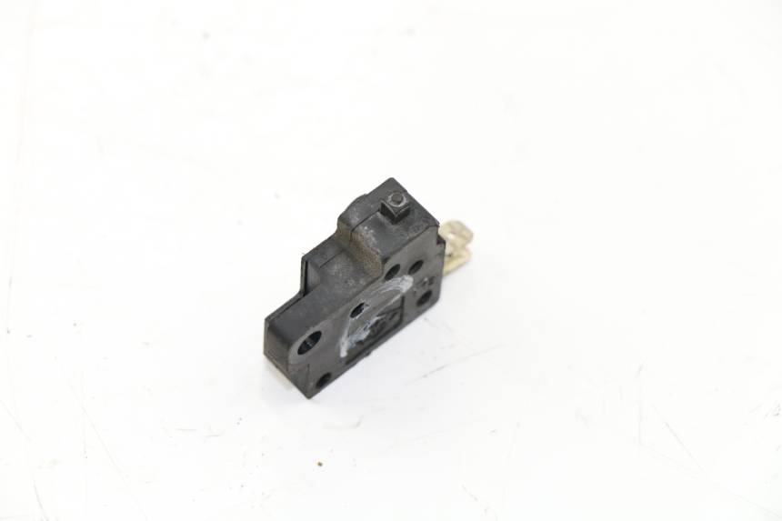photo de RIGHT STOP LIGHT SWITCH KYMCO PEOPLE S 125 (2000 - 2008)