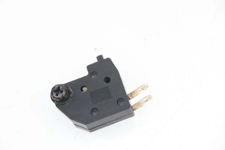 photo de RIGHT STOP LIGHT SWITCH PEUGEOT STREETZONE 2T 50 (2014 - 2019)