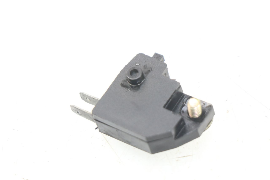 photo de RIGHT STOP LIGHT SWITCH PEUGEOT SUM UP 125 (2008 - 2013)