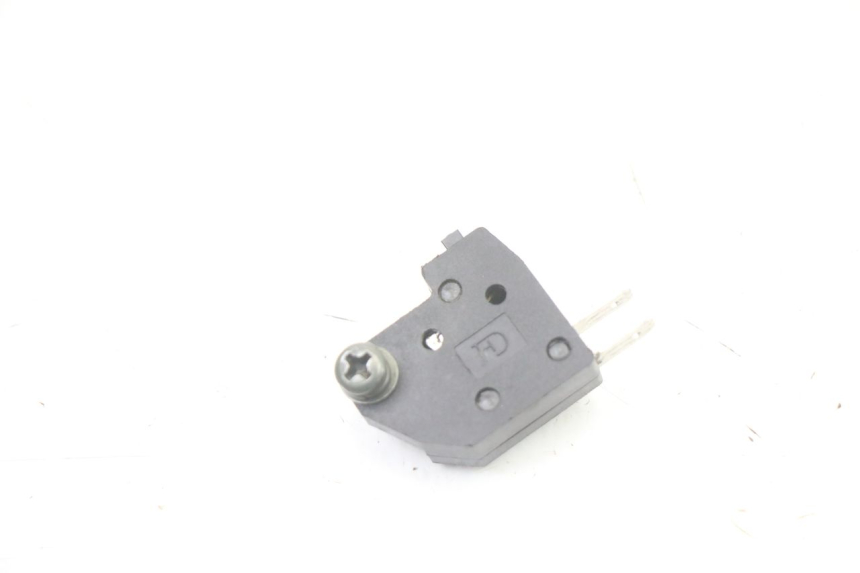 photo de RIGHT STOP LIGHT SWITCH PEUGEOT TWEET 4T 50 (2023 - 2025)