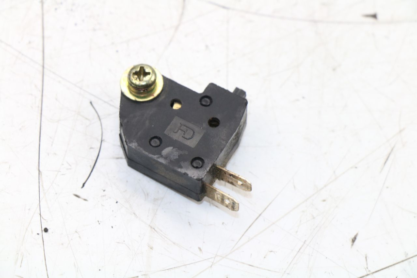 photo de RIGHT STOP LIGHT SWITCH PEUGEOT V-CLIC VCLIC 50 (2007 - 2013)