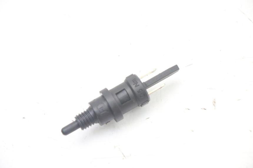 photo de RIGHT STOP LIGHT SWITCH PEUGEOT VIVACITY 125 (2010 - 2017)