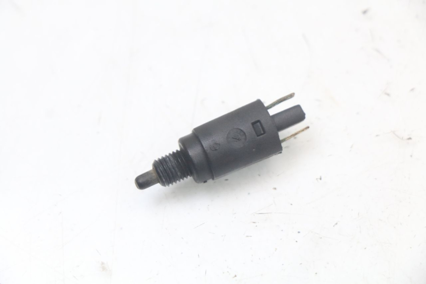 photo de RIGHT STOP LIGHT SWITCH PIAGGIO BEVERLY 125 (1998 - 2005)