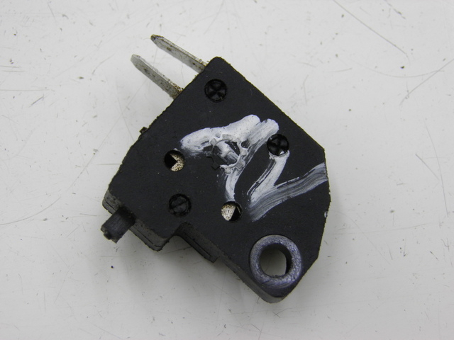 photo de RIGHT STOP LIGHT SWITCH QINGQI SPEEDY 50 (2005 - 2007)