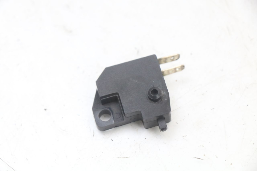 photo de RIGHT STOP LIGHT SWITCH REGAL RAPTOR SPYDER 125 (2010 - 2018)