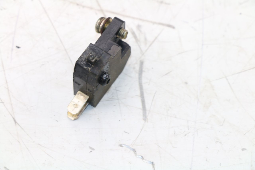 photo de RIGHT STOP LIGHT SWITCH TNT MOTOR ROMA 10' 2T 50 (2011 - 2018)