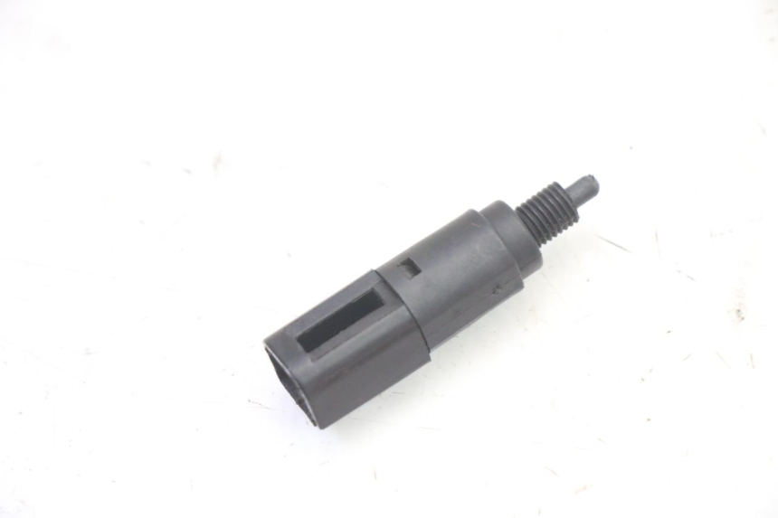 photo de RIGHT STOP LIGHT SWITCH GILERA RUNNER SP 50 (2006 - 2008)