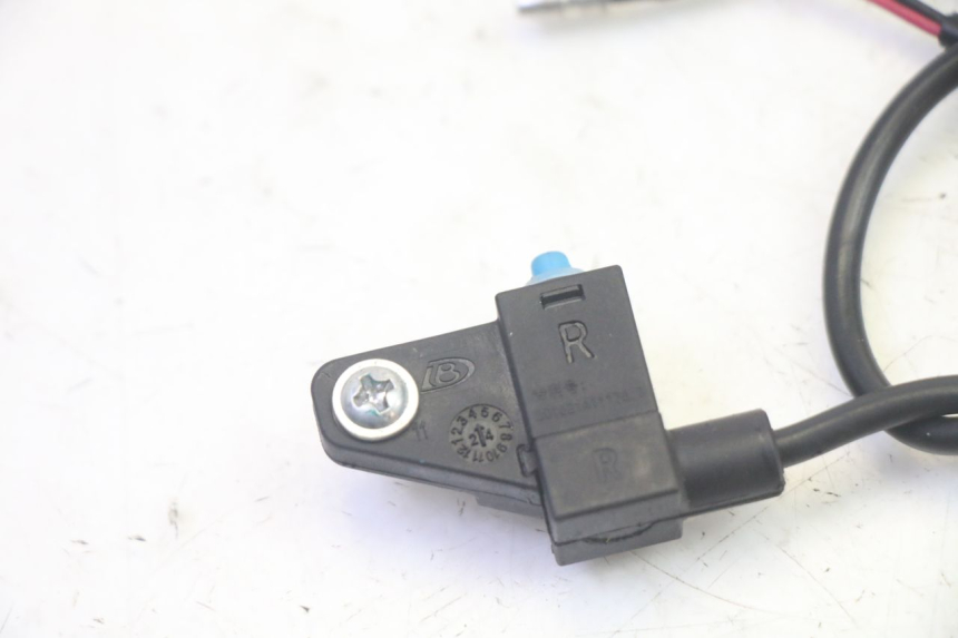 photo de RIGHT STOP LIGHT SWITCH JM MOTORS SANTANA EVO 50 (2024 - 2026) - Component detail