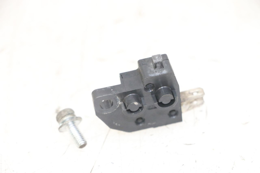 photo de RIGHT STOP LIGHT SWITCH PEUGEOT SATELIS 125 (2013 - 2018)