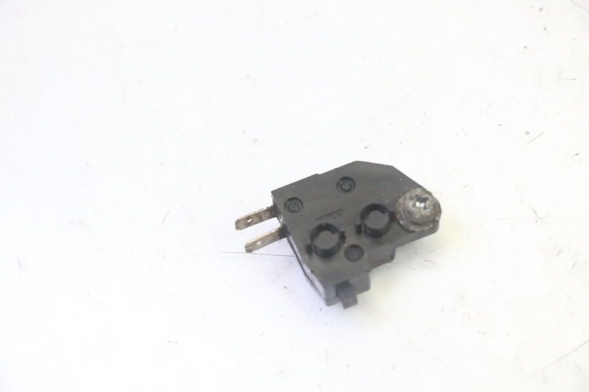photo de RIGHT BRAKE LIGHT SWITCH PEUGEOT SATELIS 125 (2010 - 2012)