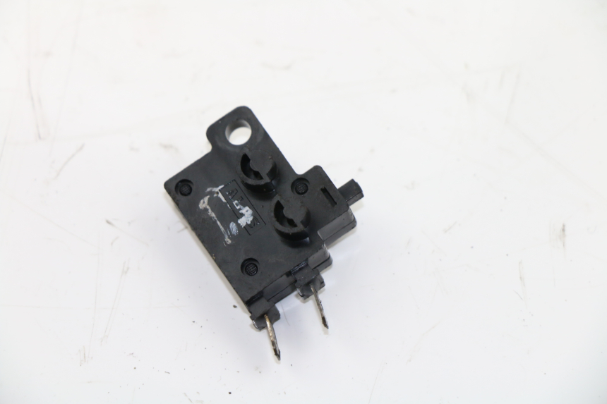 photo de RIGHT STOP LIGHT SWITCH HONDA SH 300 (2011)