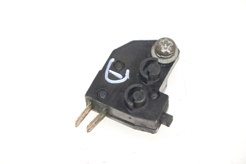 photo de RIGHT BRAKE LIGHT SWITCH SUZUKI BURGMAN 125 (2007 - 2014)