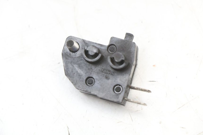 photo de RIGHT BRAKE LIGHT SWITCH SUZUKI BURGMAN 125 (2007 - 2014)